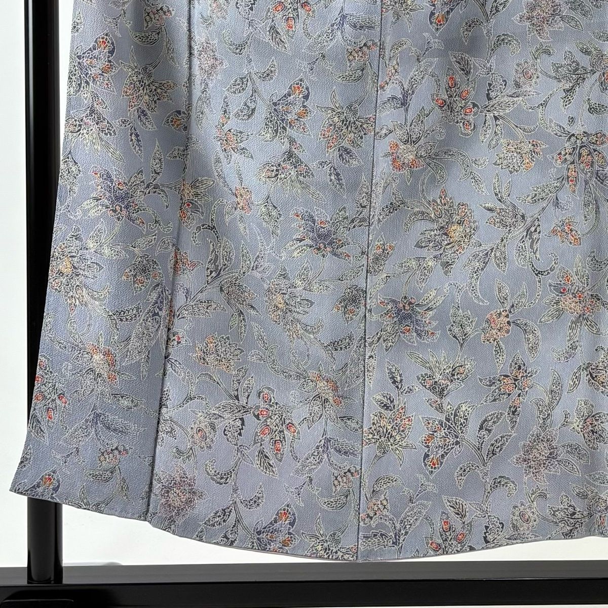 小紋 身丈154 cm 裄丈63 S 袷 花唐草 縮緬 ぼかし 青灰色 正絹 秀品