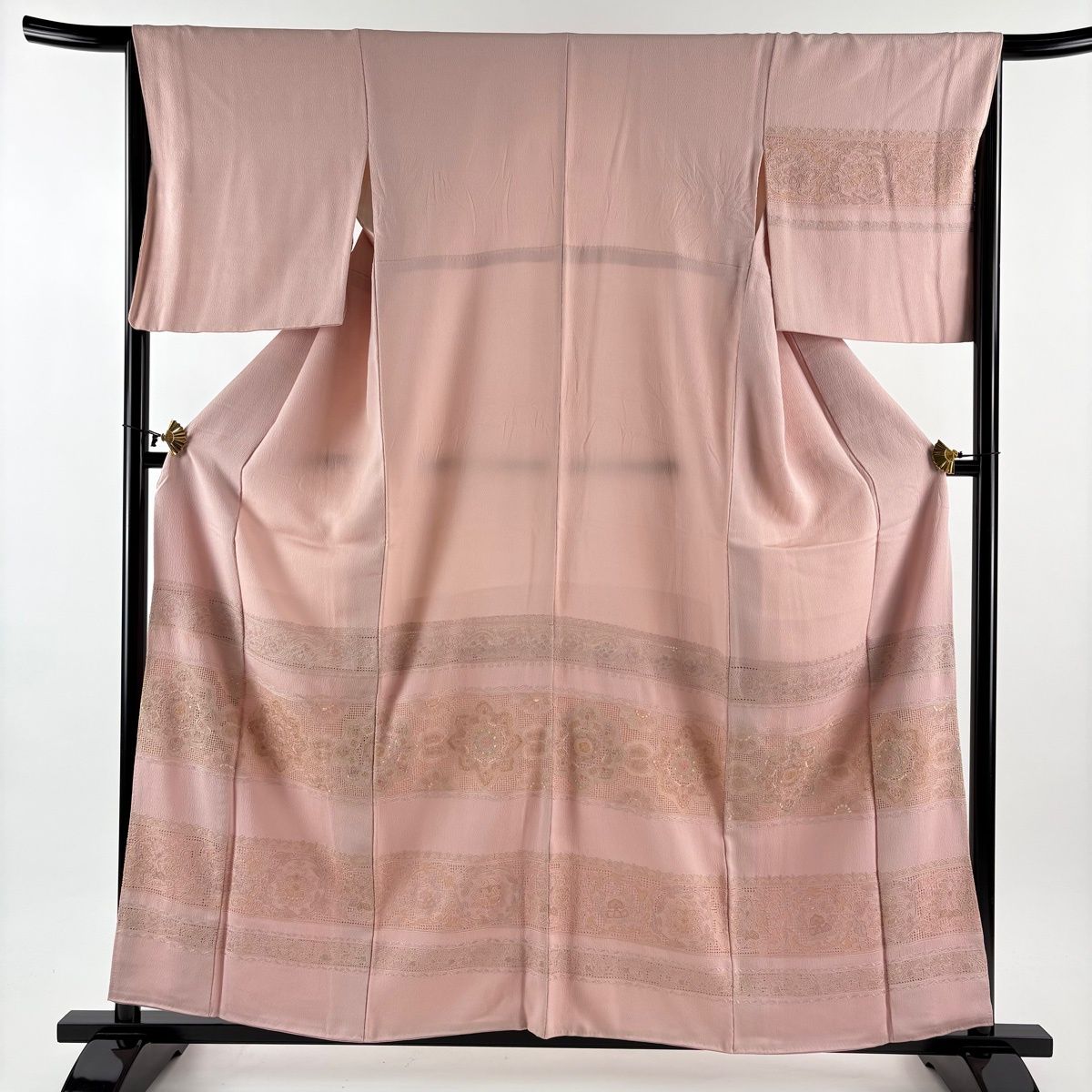 訪問着 身丈159.5 cm 裄丈65.5 M 袷 華文 花唐草 刺繍 薄ピンク 正絹 秀品