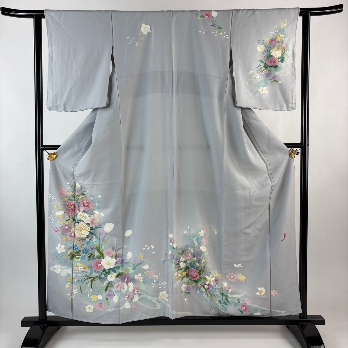 訪問着 身丈158 cm 裄丈62 S 袷 落款 草花 金糸 金彩 灰色 正絹 秀品