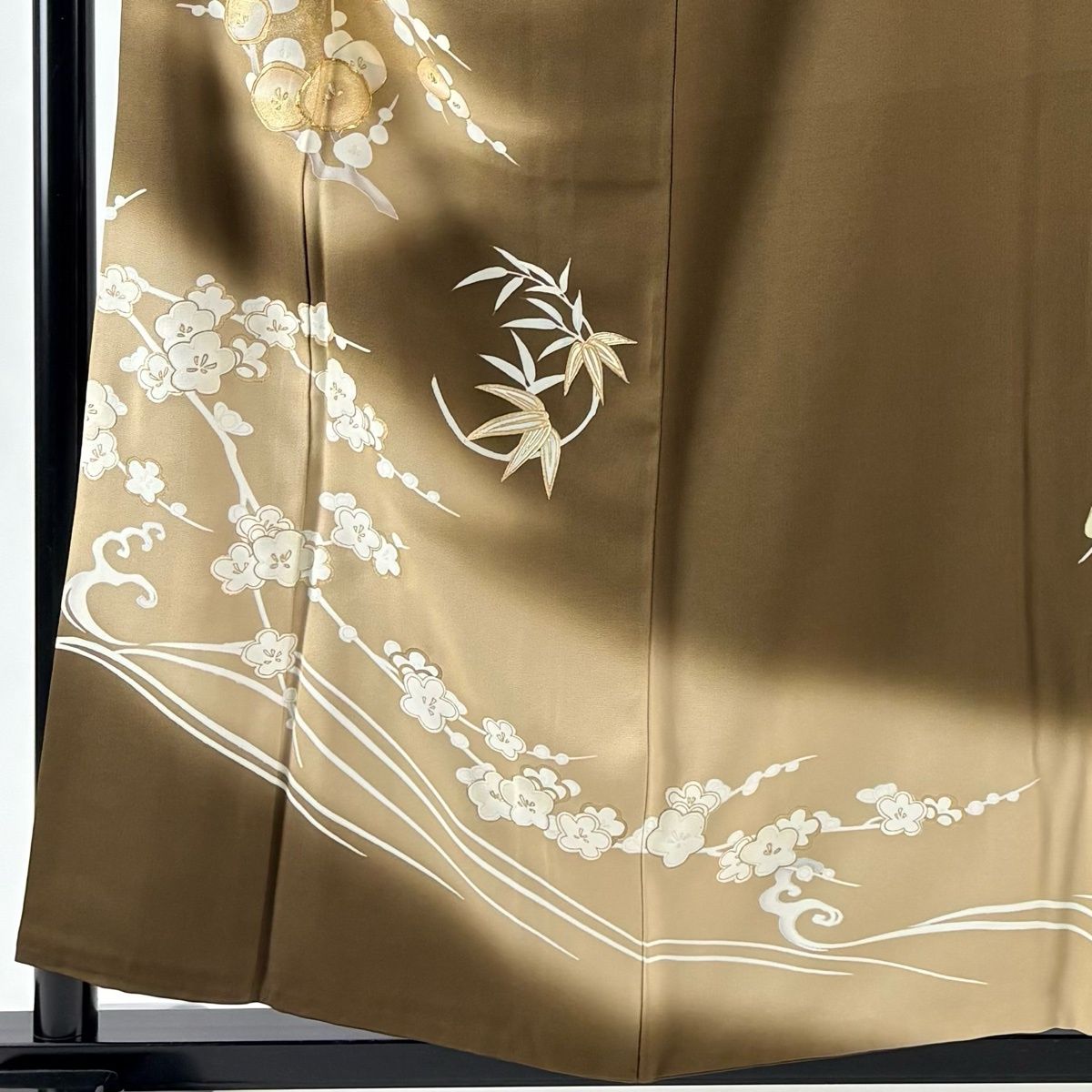 色留袖 身丈158 cm 裄丈66 M 袷 落款 花丸文 松竹梅 金糸 金彩 茶色 正絹 秀品 一つ紋