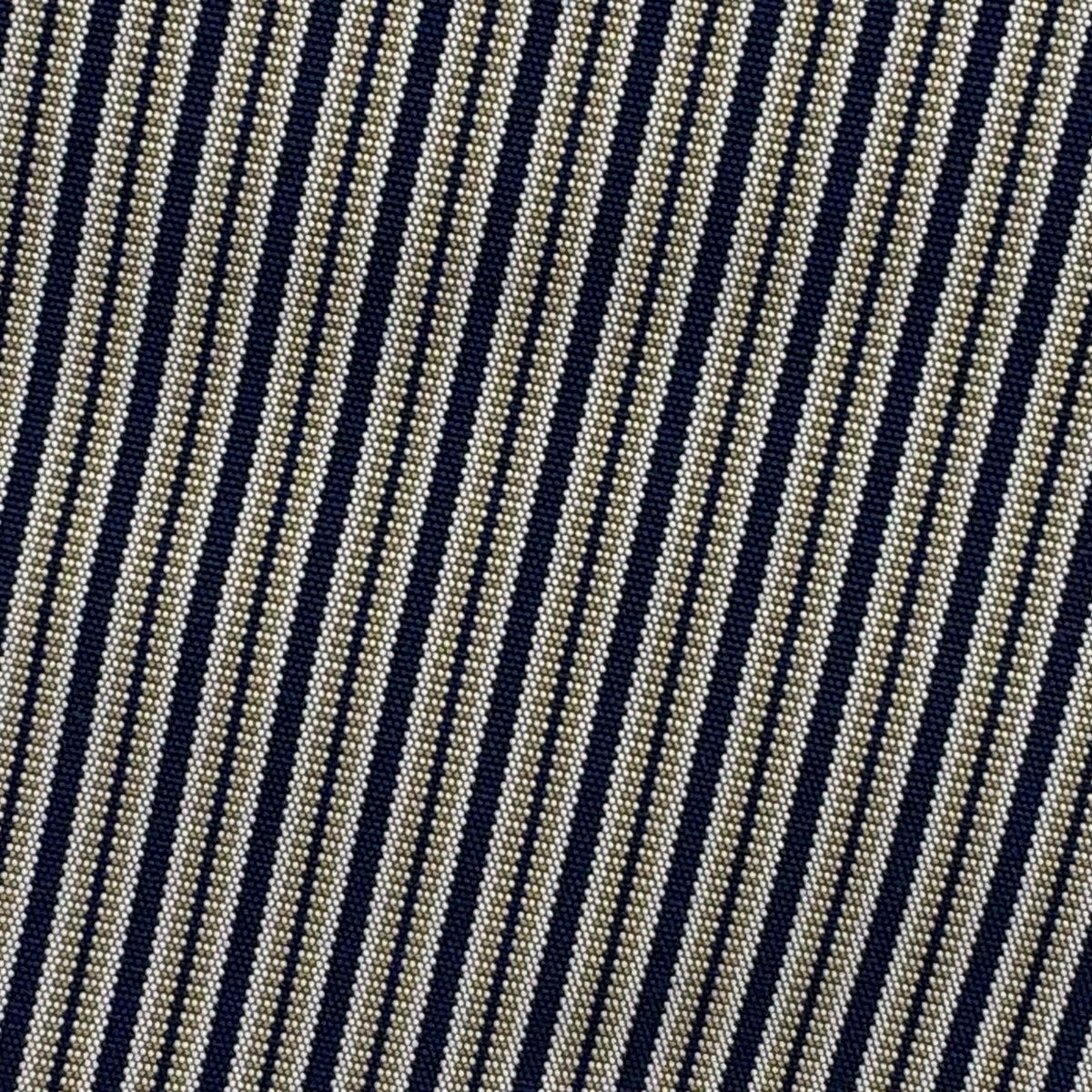 袴 人間国宝 甲田綏郎 馬乗袴 仙台平 落款あり 縦縞模様 灰色 正絹