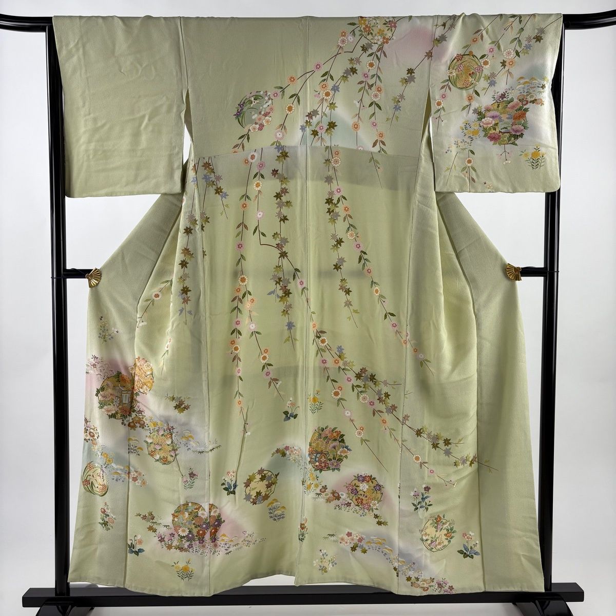 訪問着 身丈154 cm 裄丈65 M 袷 御所車 花丸文 金糸 金彩 薄緑 正絹 名品