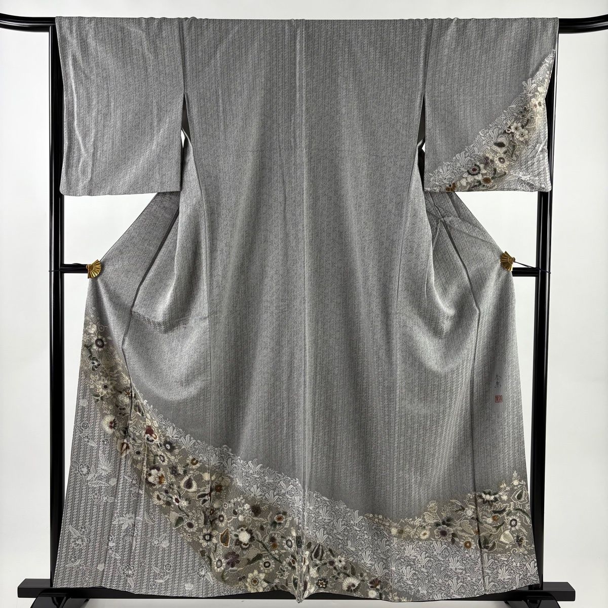 付下げ 身丈157.5 cm 裄丈66 M 袷 落款 草花 更紗 紋意匠 箔 灰色 正絹
