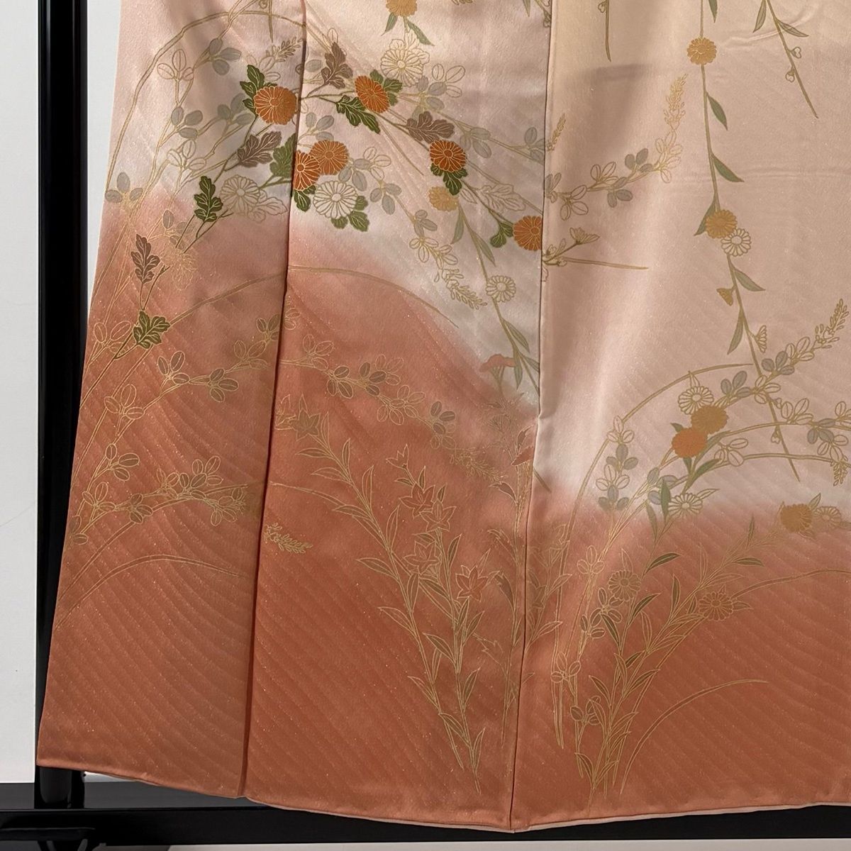 訪問着 身丈157 cm 裄丈63 S 袷 菊 萩 金彩 銀通し サーモンピンク 正絹 名品