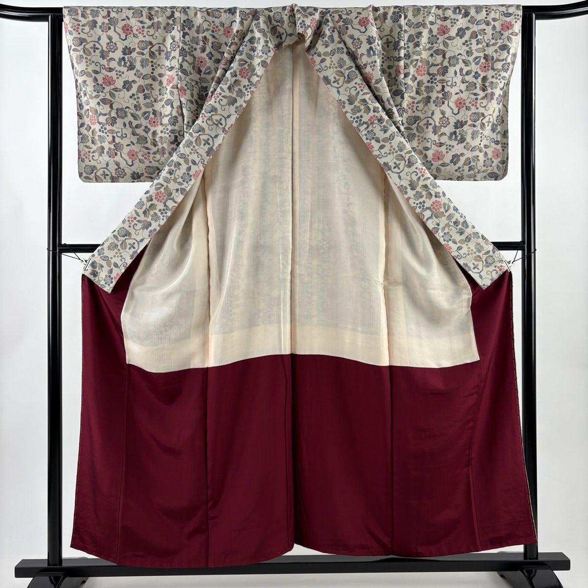  小紋 身丈156 cm 裄丈63 S 袷 草花 葡萄唐草 ベージュ 正絹 小紋 着物