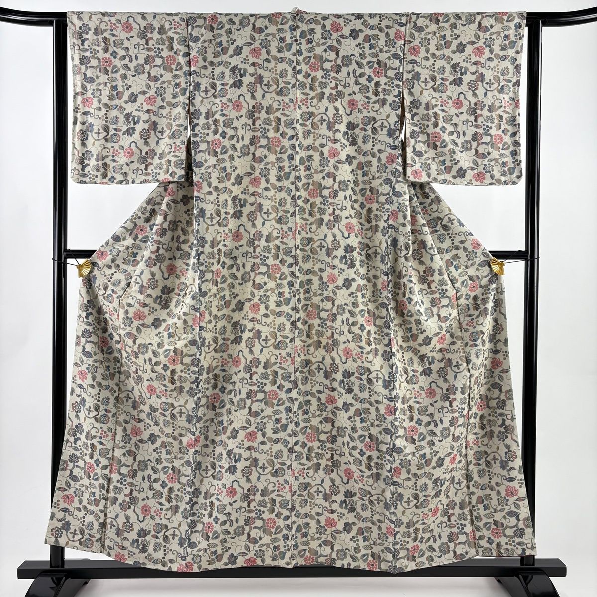 小紋 身丈156 cm 裄丈63 S 袷 草花 葡萄唐草 ベージュ 正絹