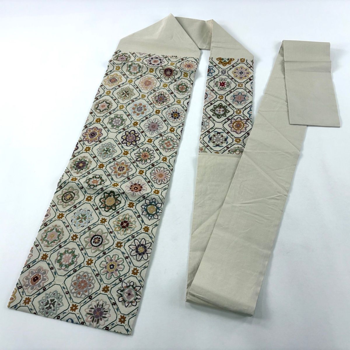 名古屋帯 逸品 蜀江華文 華文 相良刺繍 金糸 灰緑 正絹 【中古