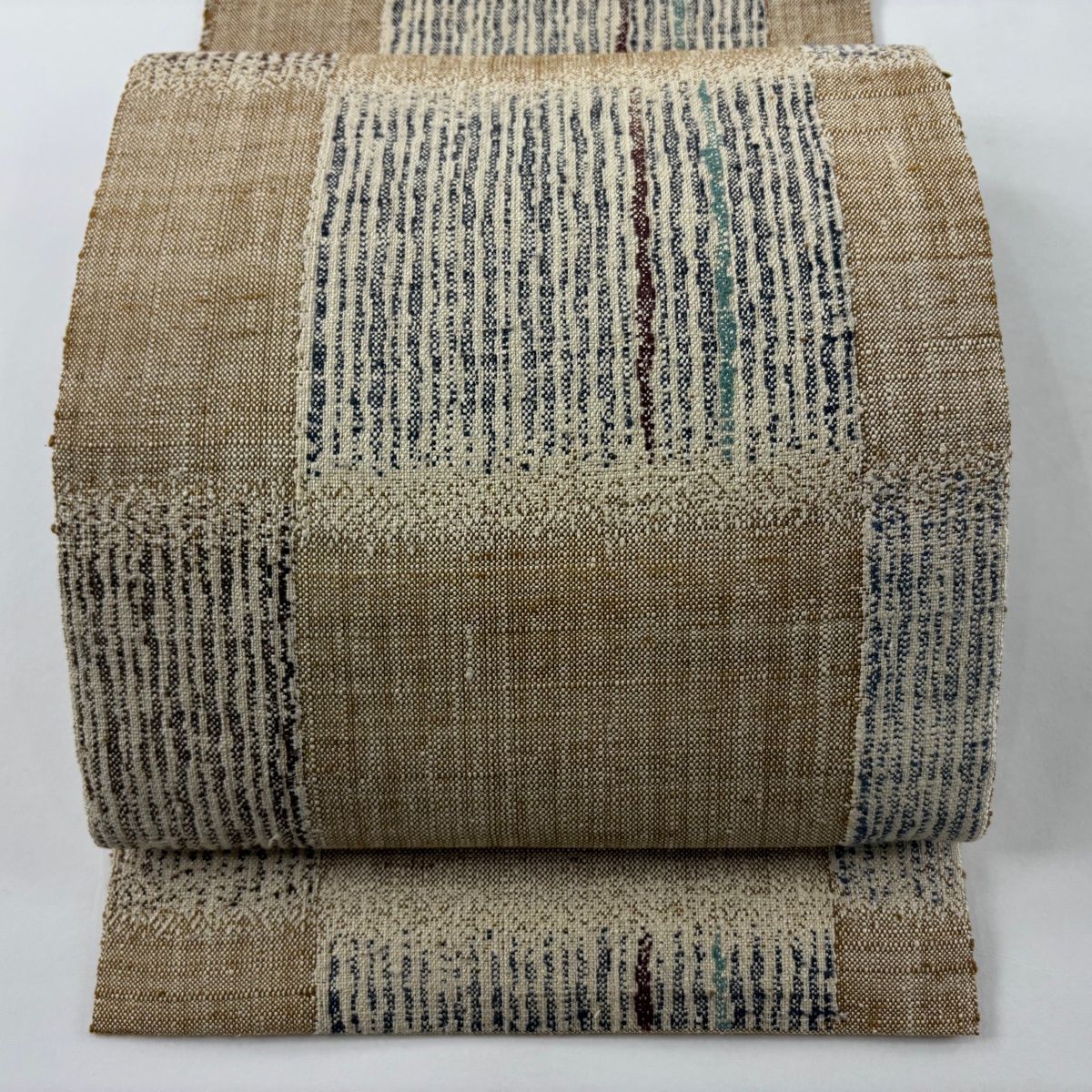 美品】 名古屋帯 逸品 渡文 落款 八寸名古屋帯 松葉仕立て 縞 幾何学