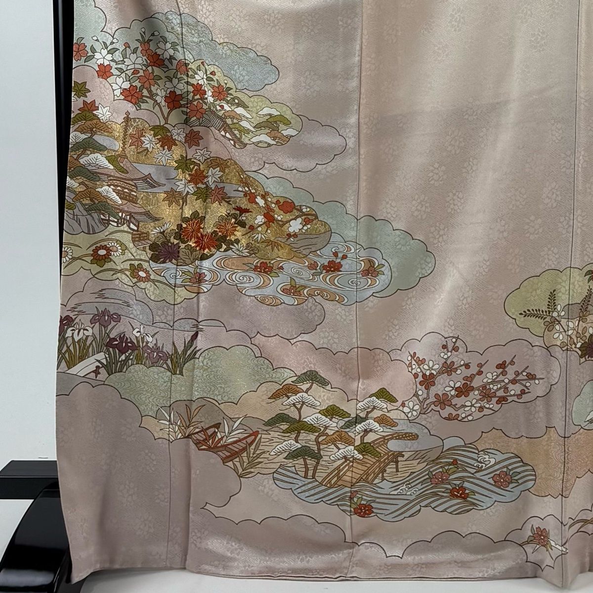 訪問着 身丈172 cm 裄丈70 L 袷 藤井寛 落款 建物 雲文 金糸 金彩 薄ピンク 正絹