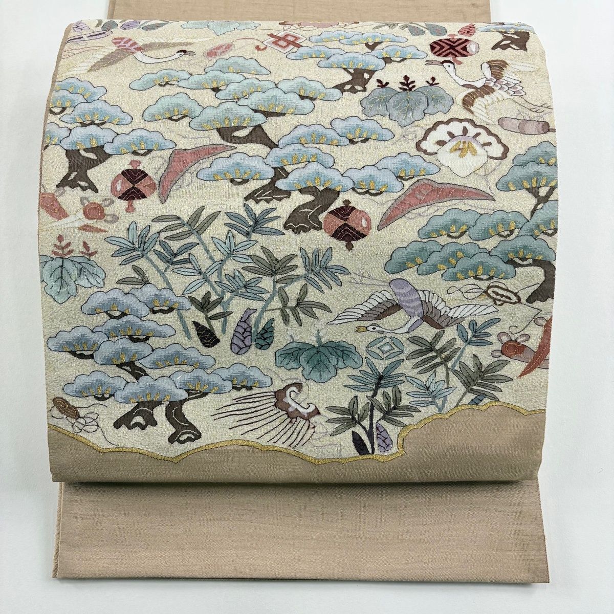 美品】 袋帯 逸品 鳥 宝尽くし 金通し 金糸 薄茶色 お太鼓柄 正絹