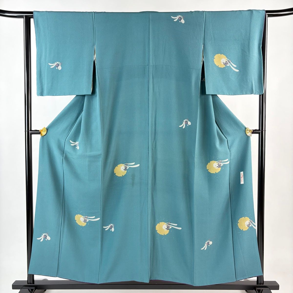 付下げ 身丈154 cm 裄丈64 M 袷 辻村ジュサブロー 落款 うさぎ 雪輪 縮緬 灰緑 正絹 名品