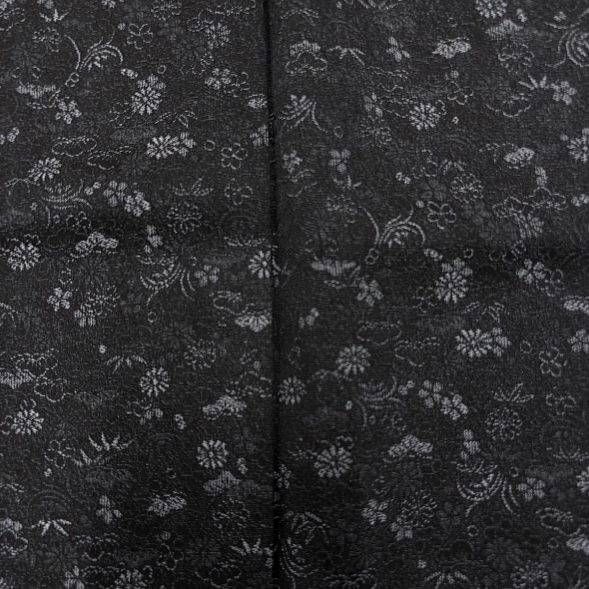  小紋 身丈161.5 cm 裄丈68 L 袷 草花 松竹梅 紺色 正絹 小紋 着物