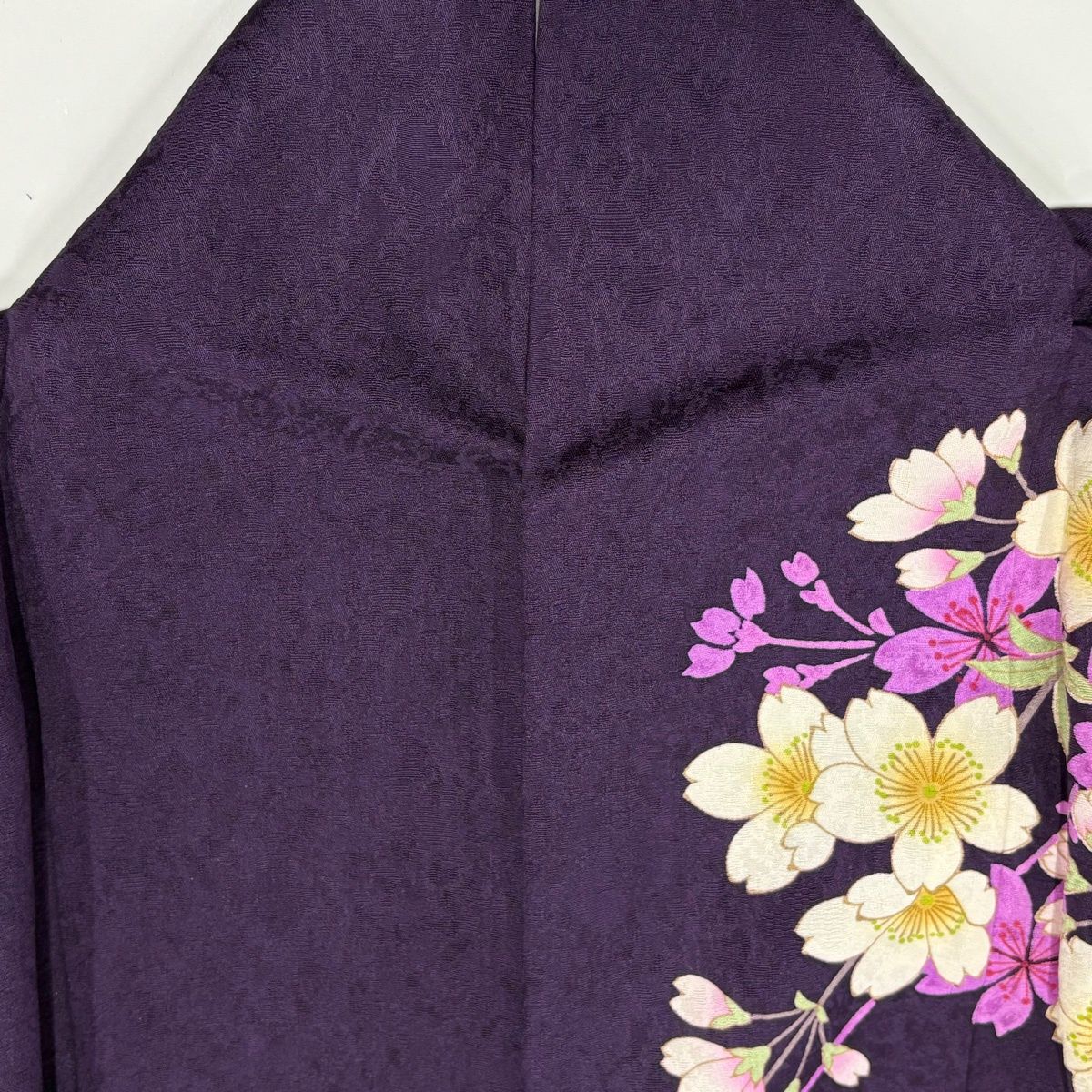  振袖 身丈161.5 cm 裄丈68.5 L 袷 枝垂れ桜 刺繍 箔 紫 正絹 名品 振袖 着物
