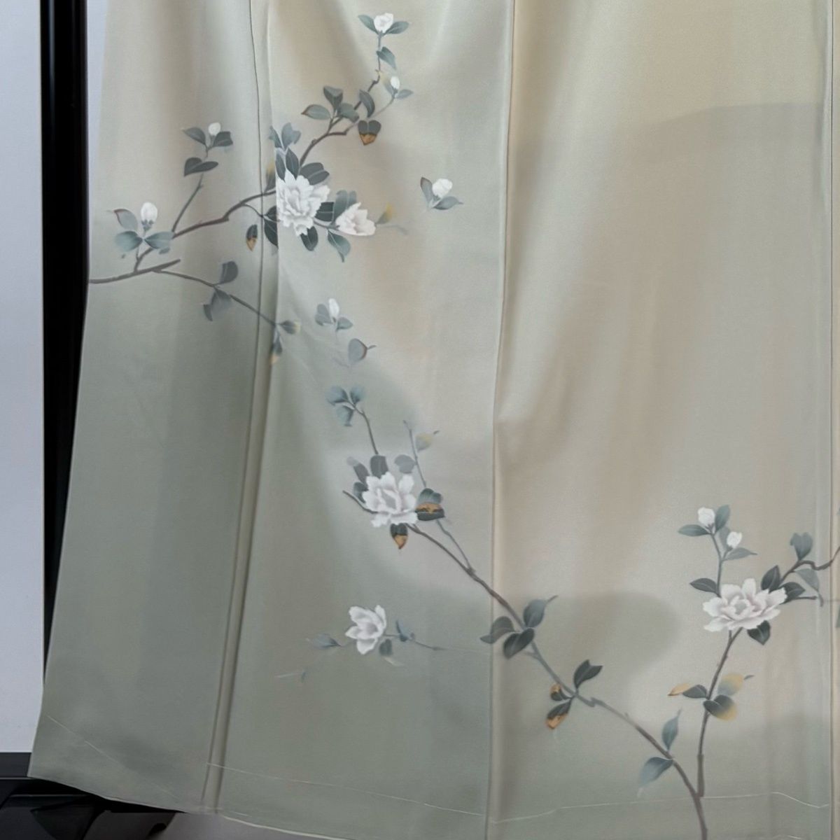 訪問着 身丈163.5 cm 裄丈63 S 袷 百貫達雄 伊と幸 落款 枝花 霞 ぼかし ベージュ 正絹 一つ紋