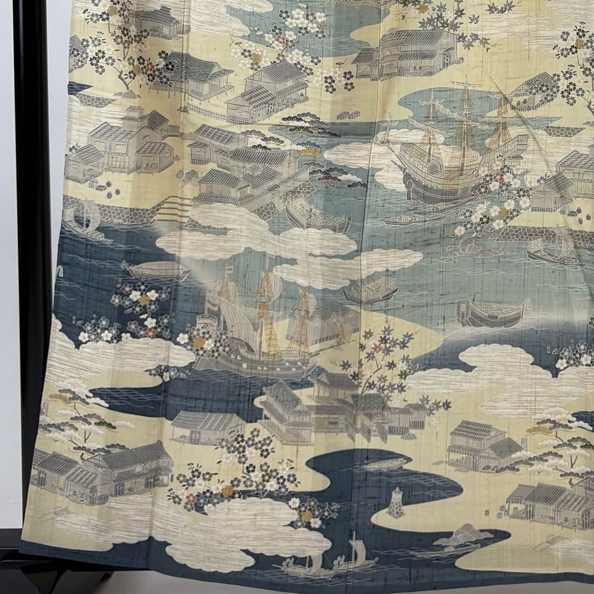 訪問着 身丈163 cm 裄丈64 M 単衣 紬地 風景 舟 金彩 ベージュ 正絹 名品