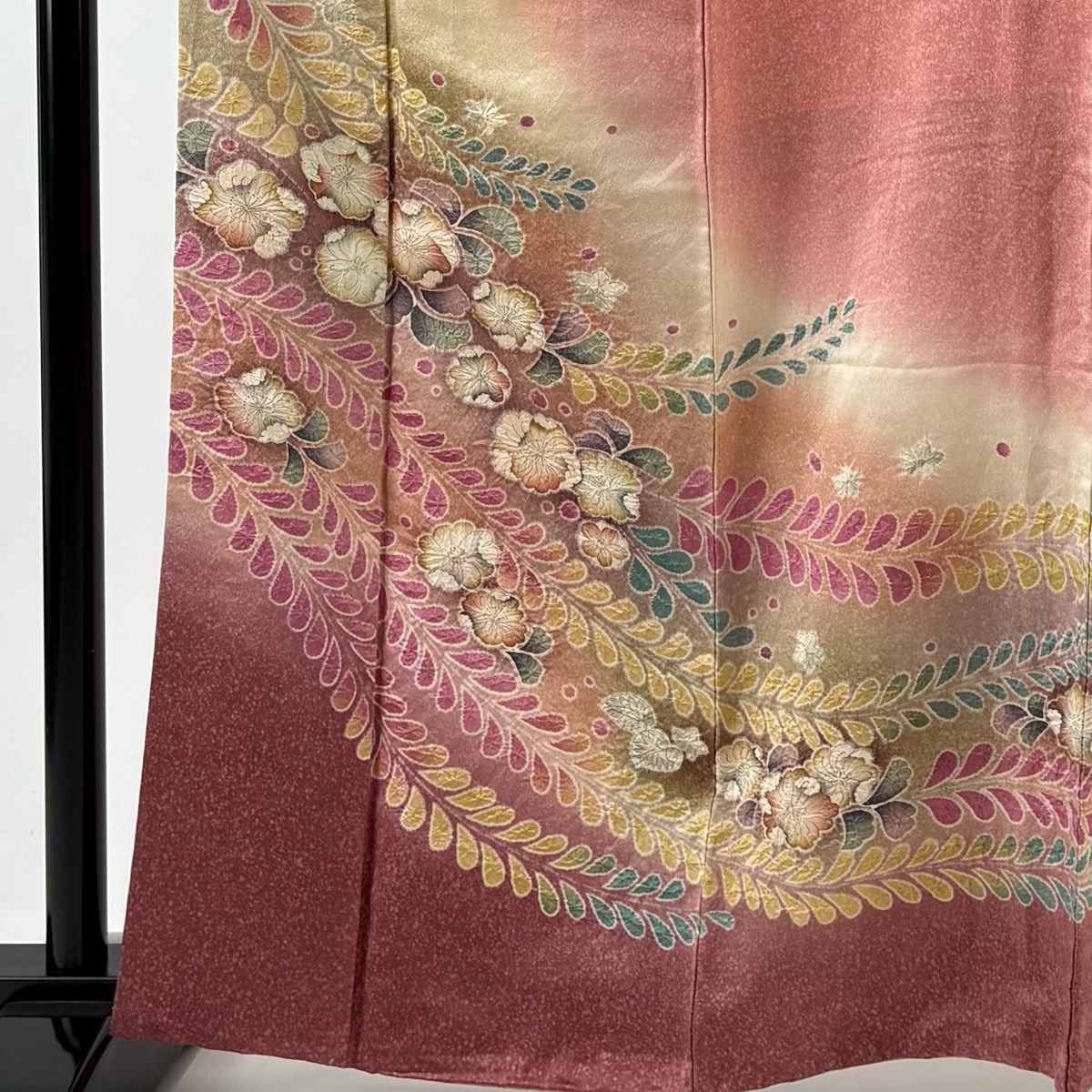 訪問着 身丈162.5 cm 裄丈65.5 M 袷 落款 辻が花 銀通し ぼかし ピンク 正絹 名品