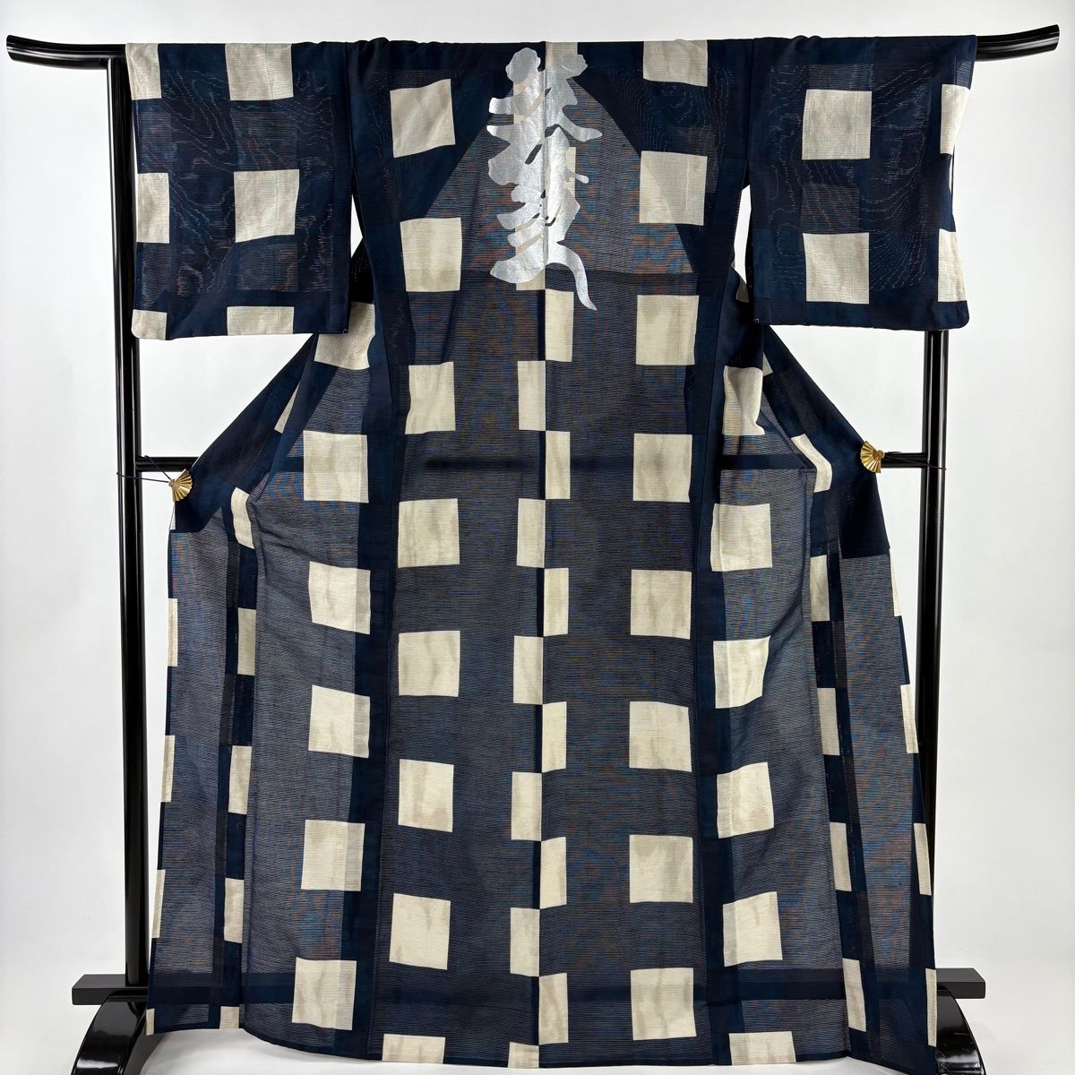 小紋 身丈168 cm 裄丈67.5 L 薄物 絽 バチ衿 市松 銀彩 藍色 綿