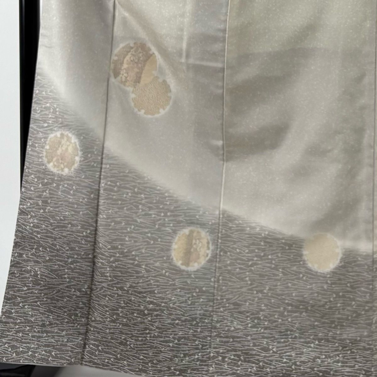 付下げ 身丈168 cm 裄丈64.5 M 袷 紬地 雪輪 松葉 金糸 ぼかし 灰茶 正絹