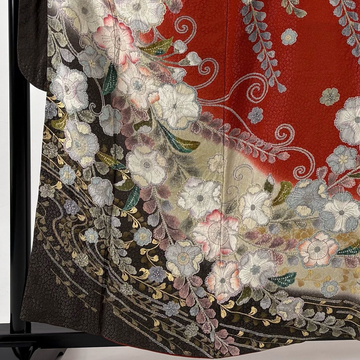 振袖 身丈160 cm 裄丈66.5 M 袷 桜 流水 銀通し 金彩 朱色 正絹 名品