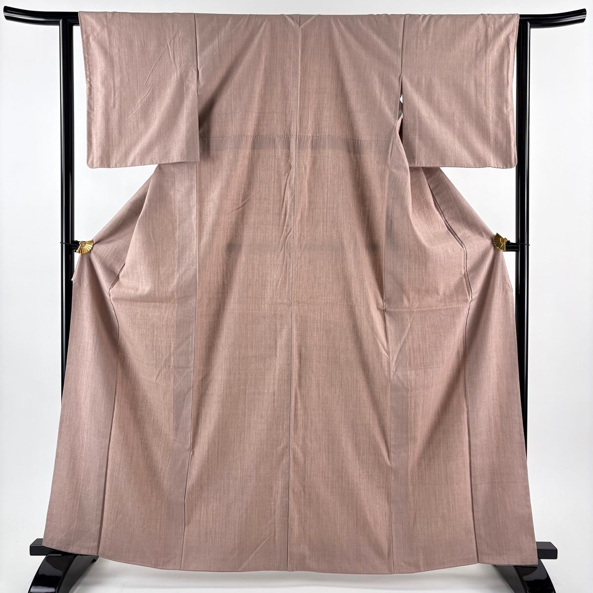 【美品＊】結城紬の反物　ベージュ　ピンク　正絹　特価☆ 結城紬 身丈165cm 裄丈62.5cm S 袷 本場結城紬 証紙 ピンクベージュ