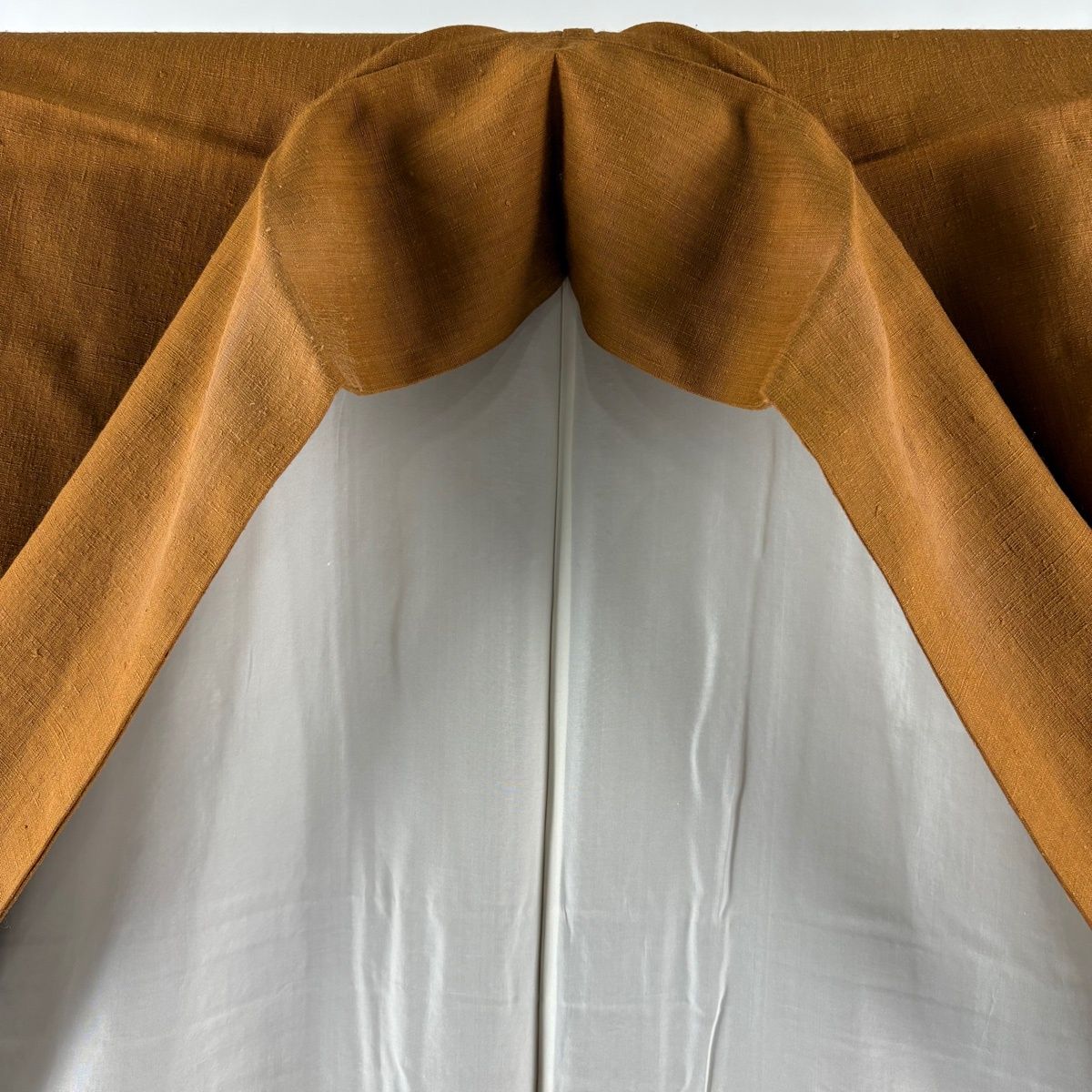 結城紬 身丈159cm 裄丈69cm L 袷 本場結城紬 証紙 茶色 正絹 逸品