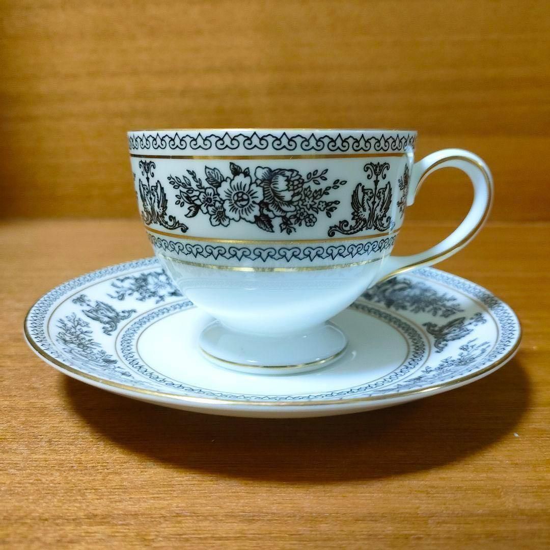  ウェッジウッド ブラック カップ＆ソーサー プレート ２客セット 花柄 花模様 マグカップ コーヒー ティーカップ