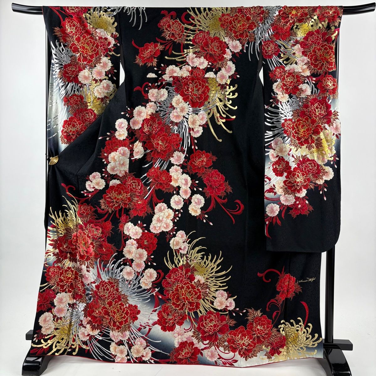 振袖 身丈169 cm 裄丈68 L 袷 牡丹 乱菊 銀通し 刺繍 黒 正絹