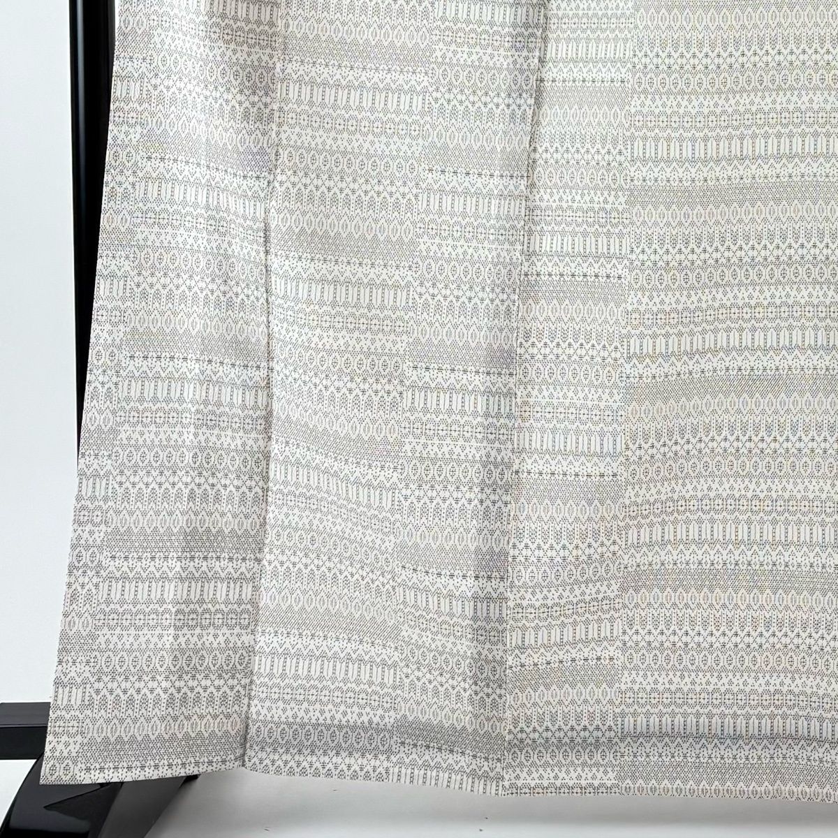 美品】 お召 身丈166cm 裄丈67.5cm L 単衣 本塩沢 証紙 矢羽 絣柄