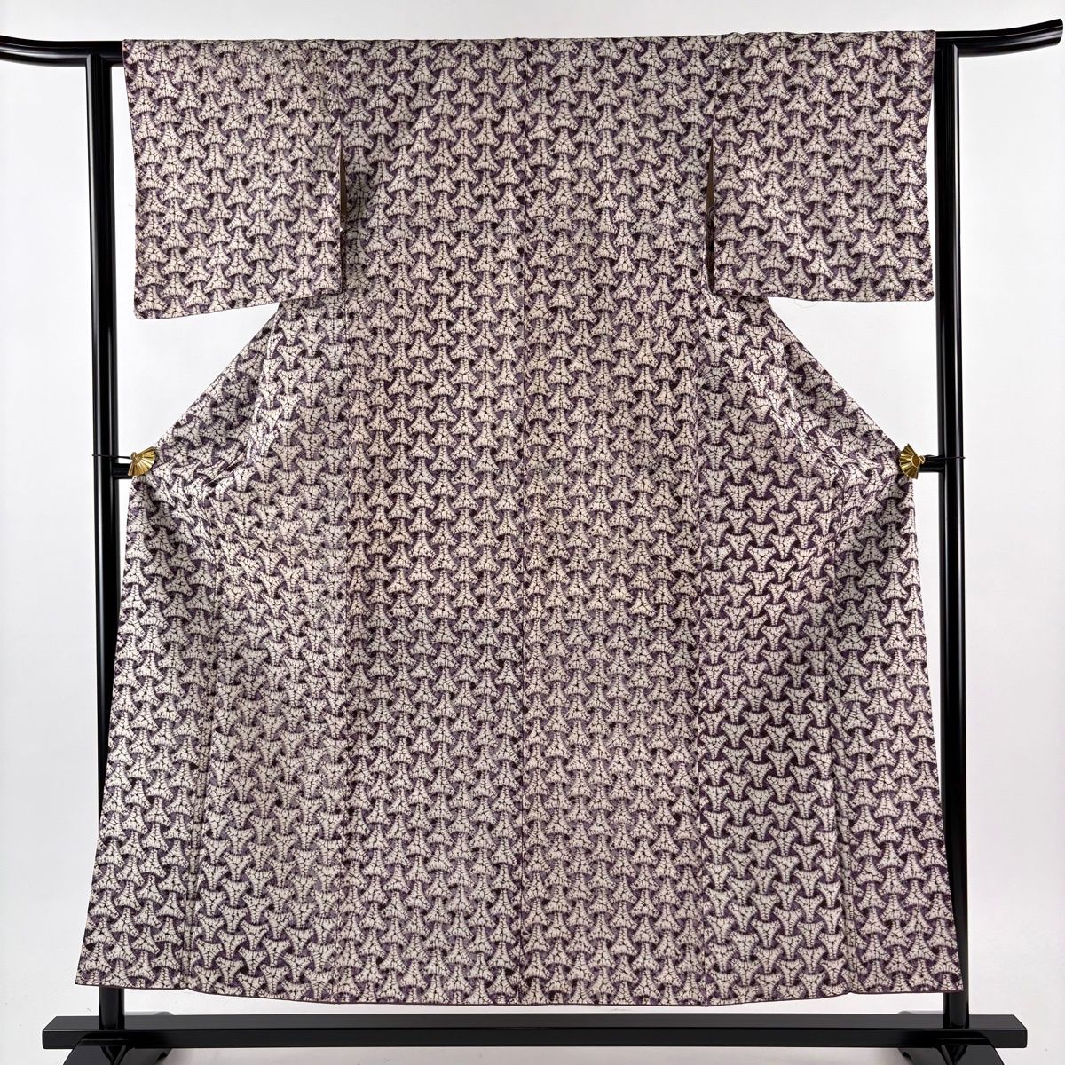 小紋 身丈155.5 cm 裄丈62 S 袷 幾何学模様 絞り クリーム 正絹