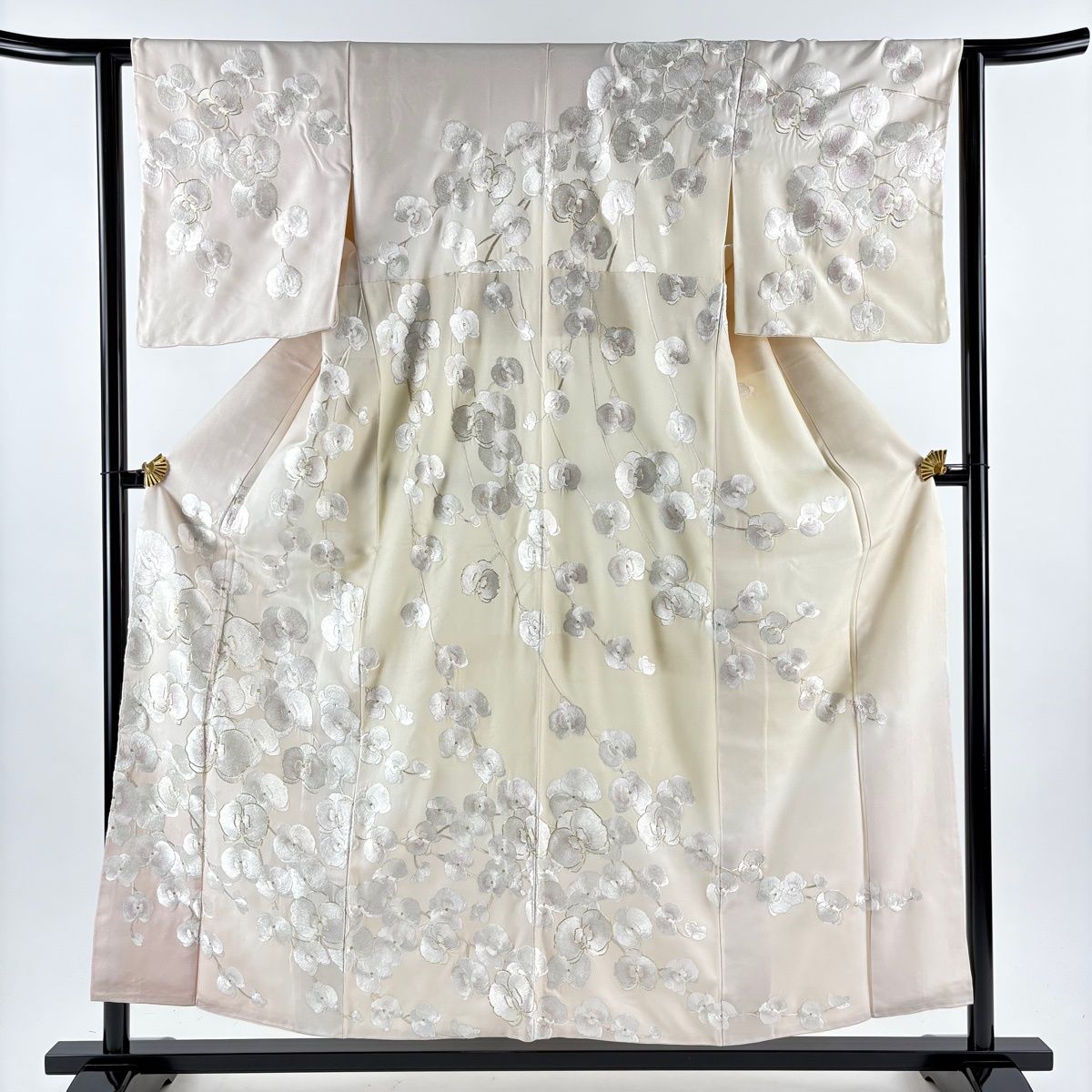 訪問着 身丈156 5 cm 裄丈62 S 袷 胡蝶蘭 刺繍 銀通し 薄ピンク 正絹