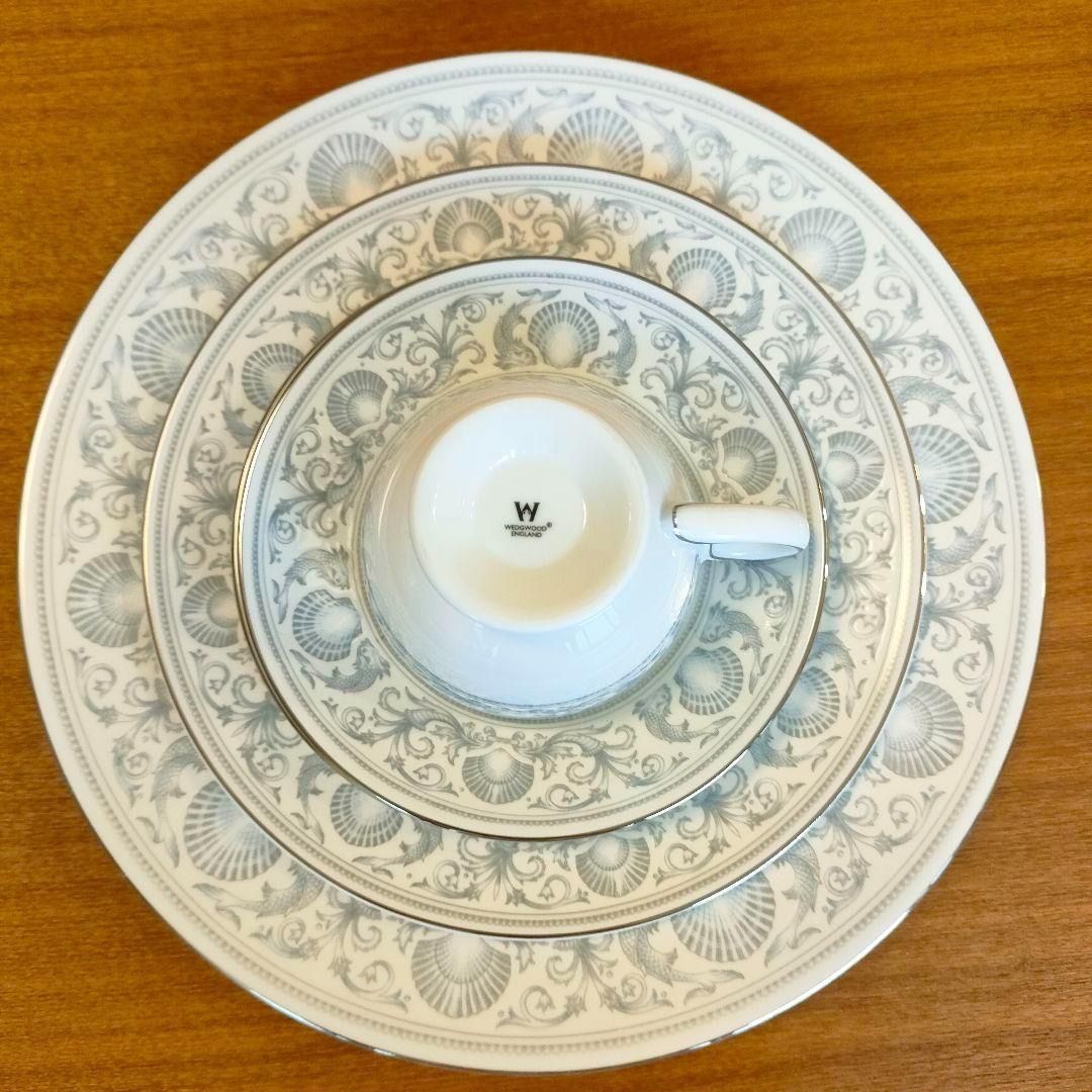 リーシェイプカップ＆ソーサー セット