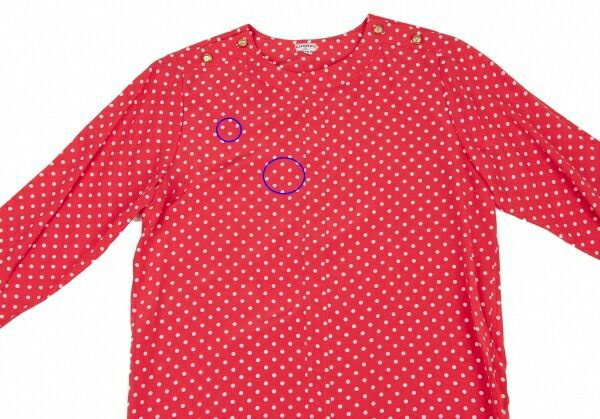 シャネルCHANEL ココボタンシルクドットブラウス 赤白36 - メルカリ
