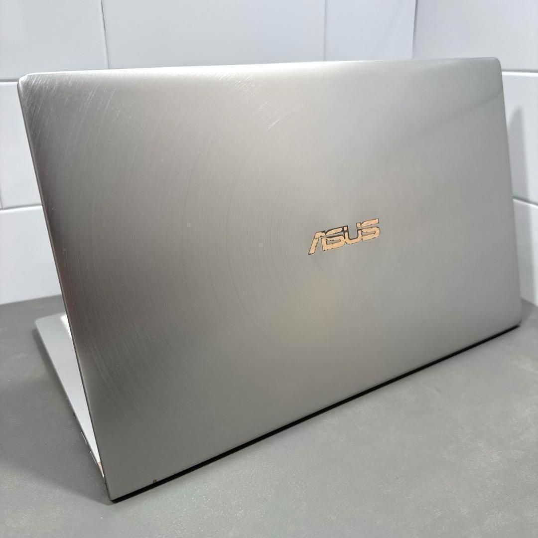 【希少】Zenbookアイシクルシルバー☘8世代i5☘️新品NVMe512GB 希少】Zenbookアイシクルシルバー☘8世代i5☘️新品NVMe512GB - メルカリ