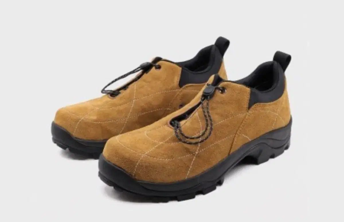 YASEプレスターハイキングシューズ_マスタード
