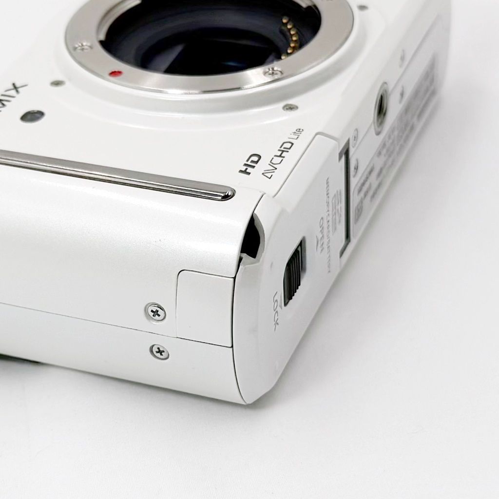 パナソニック Panasonic DMC-GF1 ボディ シェルホワイト ミラーレス