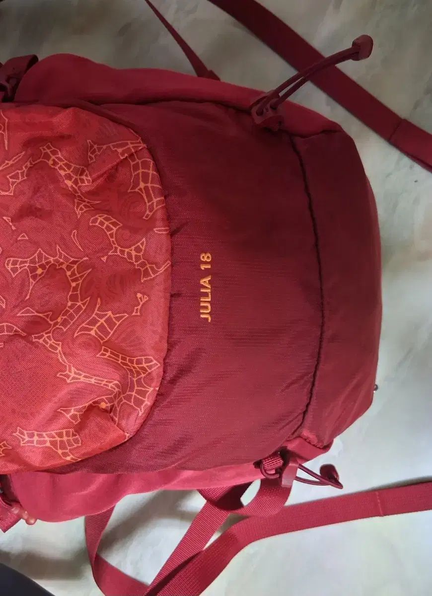 レディース コーロンスポーツ 小型登山バッグ 18 L