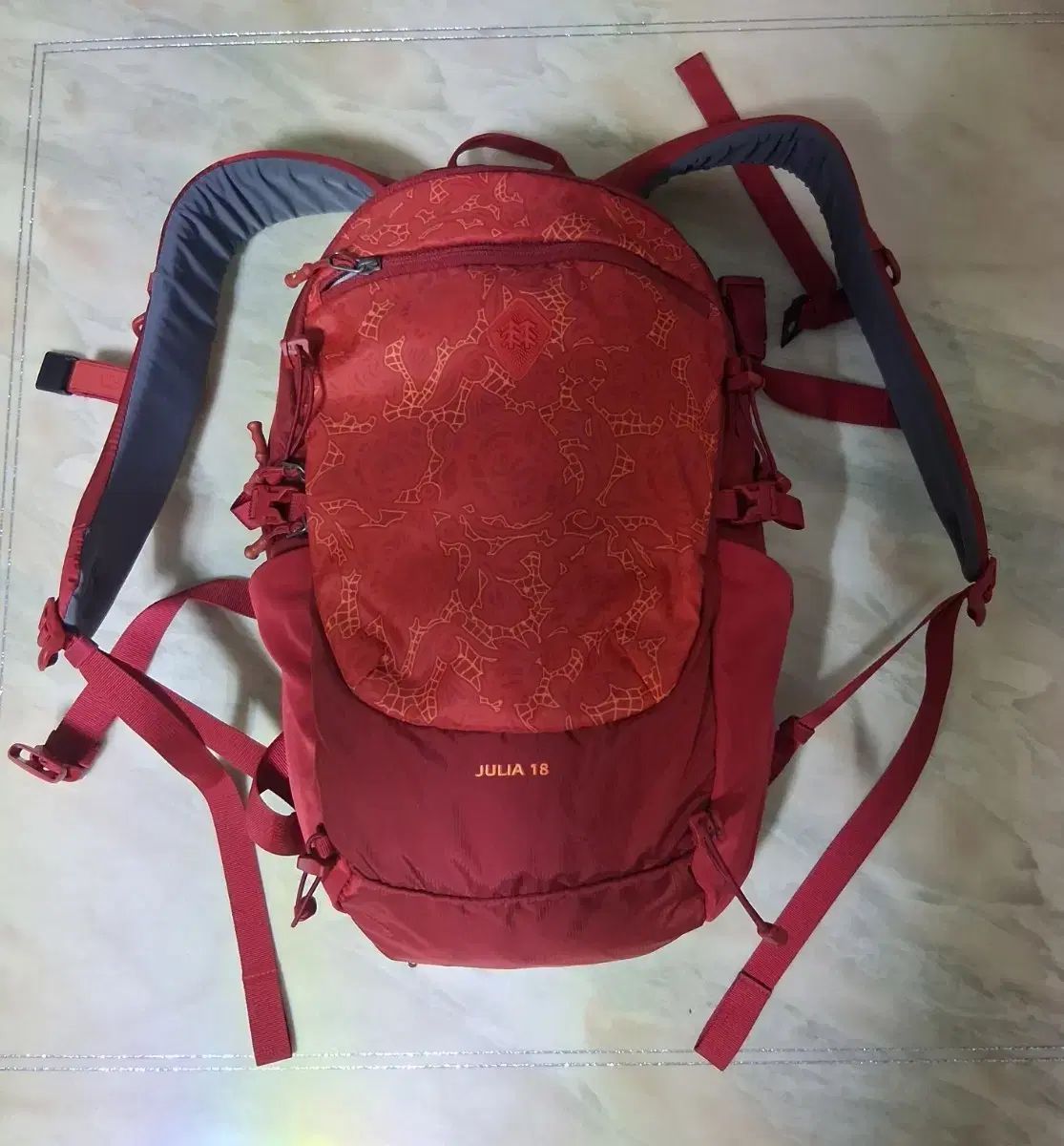 レディース コーロンスポーツ 小型登山バッグ 18 L