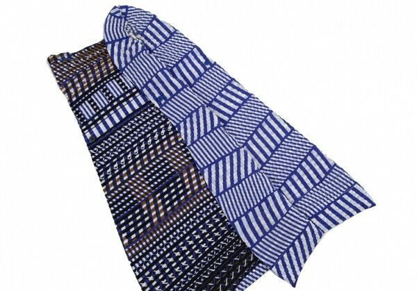 イッセイミヤケISSEY MIYAKE 幾何学柄ノースリーブプリーツワンピース