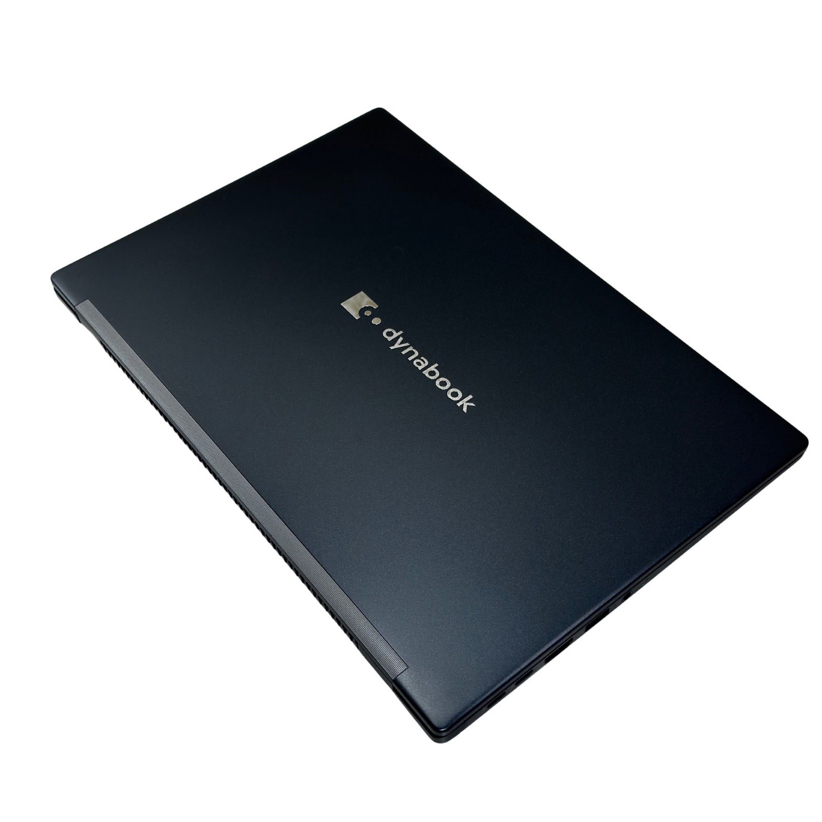 2022年製 dynabook G83/HU 第11世代Core i5 16GB SSD256GB 超軽量13.3