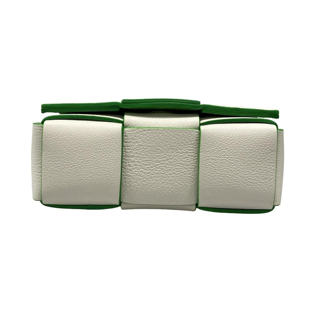 ボッテガヴェネタ ショルダーバッグ美品 キャンディカセット/マキシ