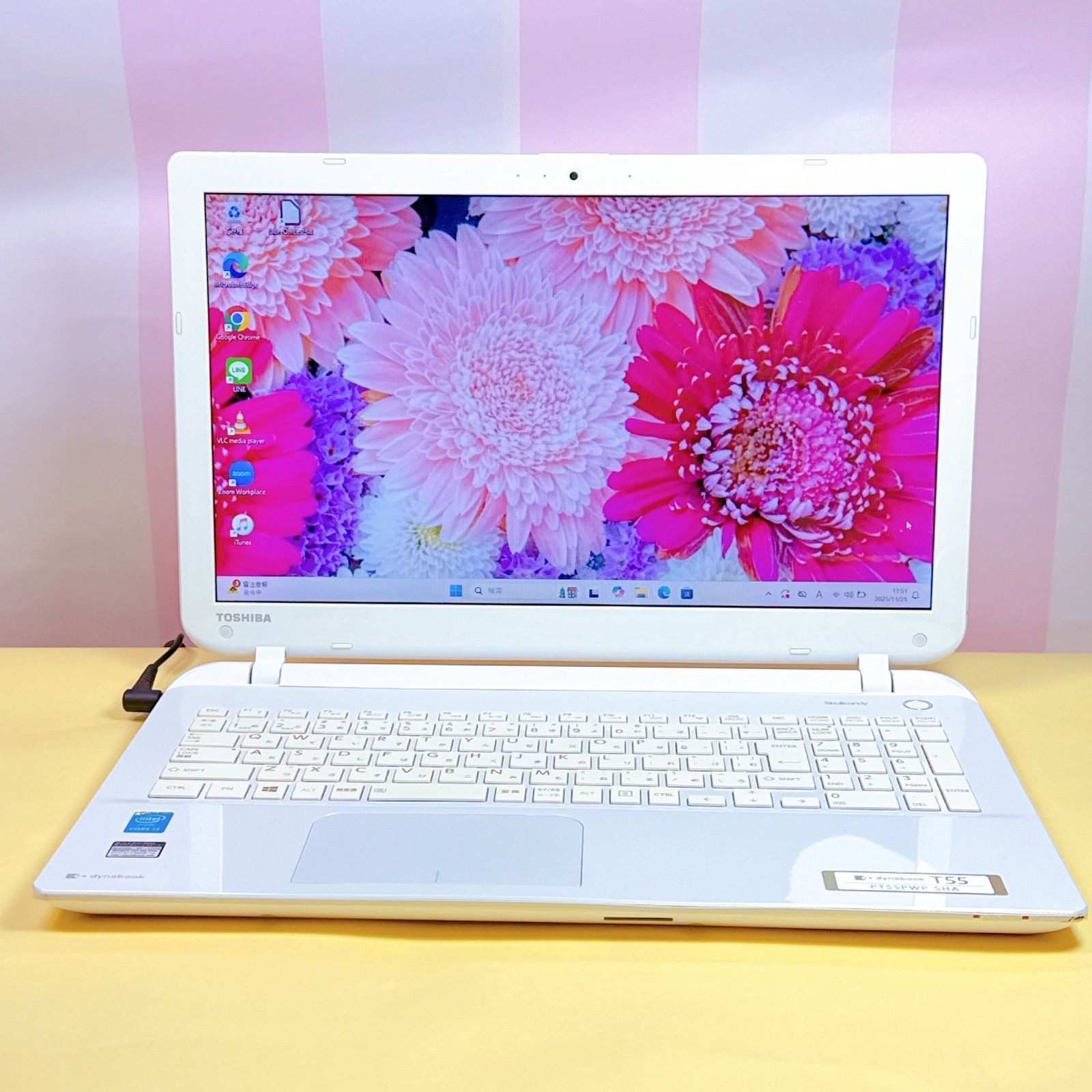 ☺️windows11搭載✨爆速SSD256 メモリ8GB 高性能ノートパソコン