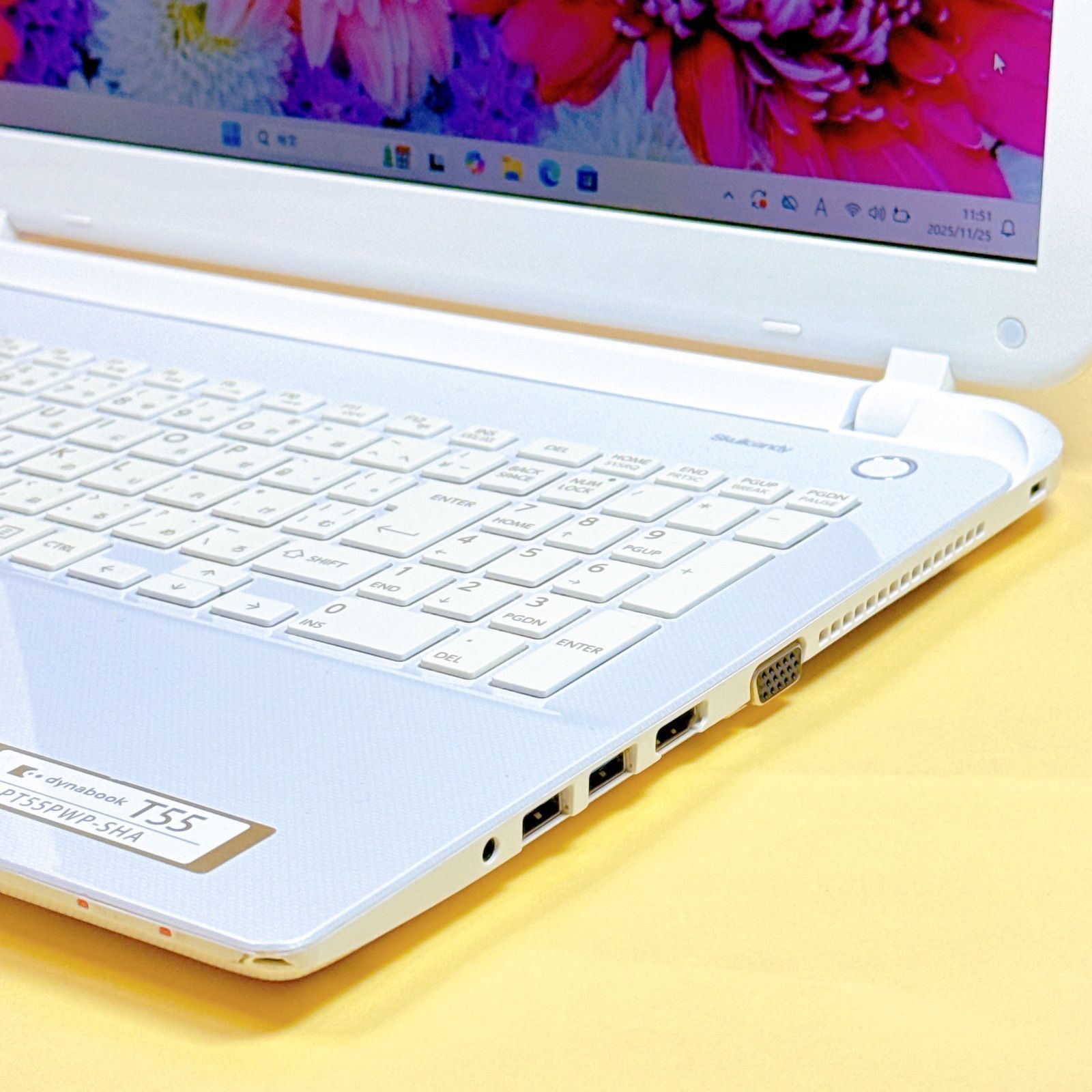 ☺️windows11搭載✨爆速SSD256 メモリ8GB 高性能ノートパソコン