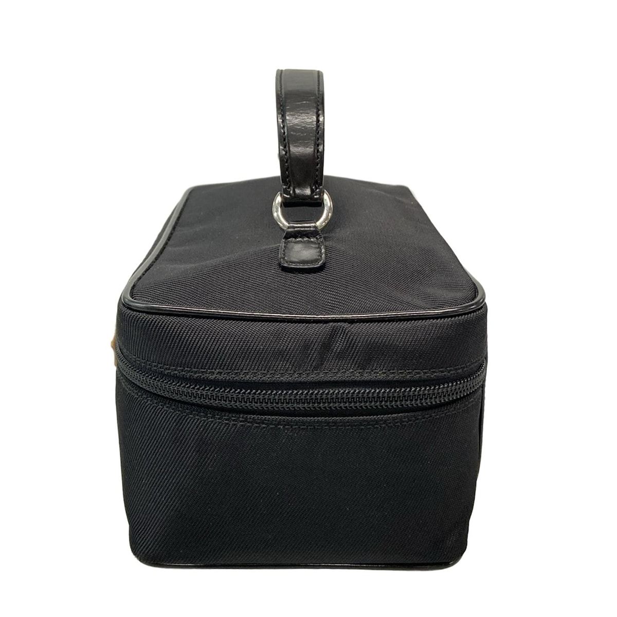 レディース GUCCI(グッチ) バニティバッグ バンブー 黒 レザー