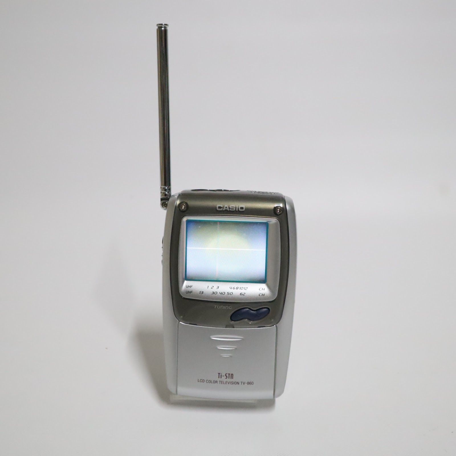 現状品 CASIO TV-860 ポータブル液晶テレビ 通電確認済み レトロ