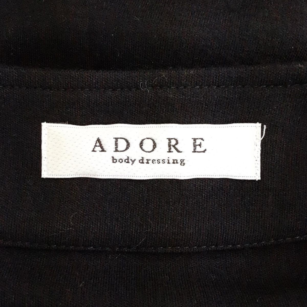 ADORE(アドーア) ワンピース サイズ38 M レディース - 黒 七分袖/ひざ