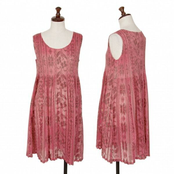 プリーツプリーズPLEATS PLEASE 総柄プリントノースリーブワンピース