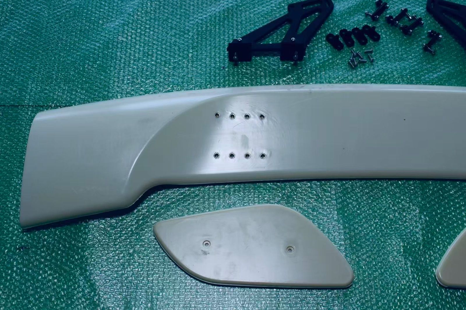 86 GTウィング リアスポイラー 3D 汎用ウィング 【】素地素地 - メルカリ