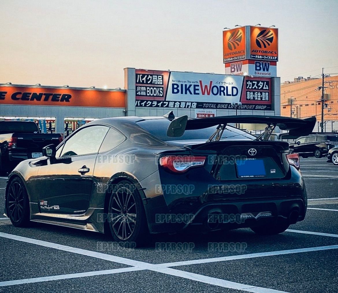 86 GTウィング リアスポイラー 3D 汎用ウィング 【】カーボン調 - メルカリ