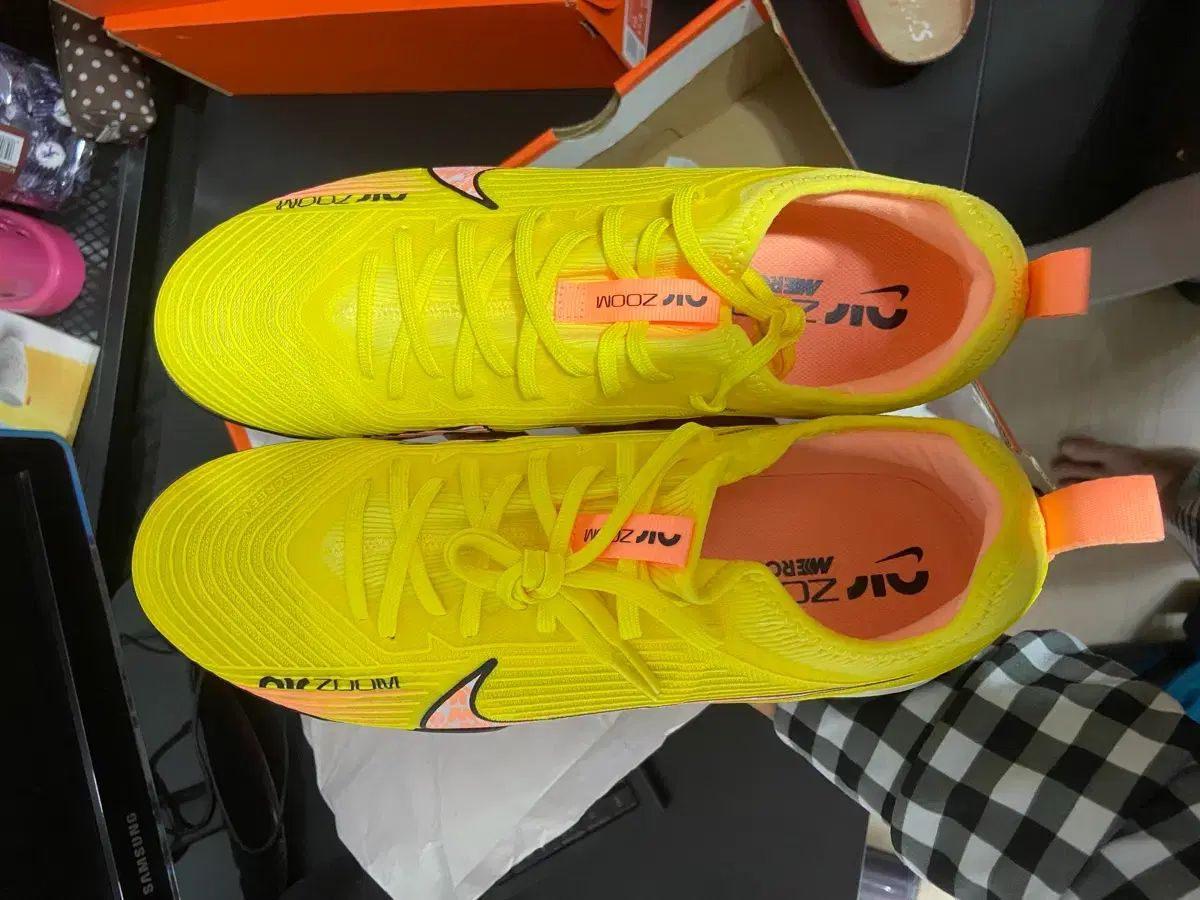 ナイキ マーキュリアル ヴェイパー15 tf