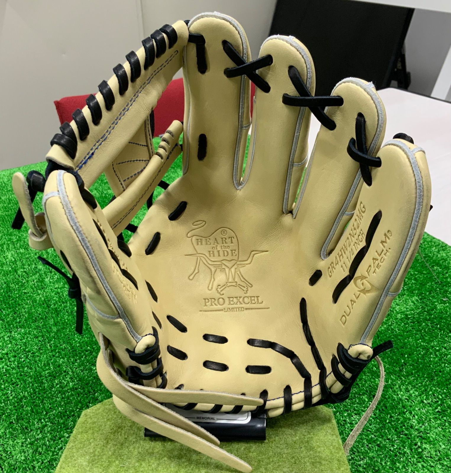 20％OFF ローリングス軟式用グラブ右投